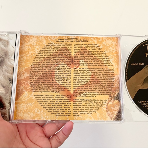 Taylor Swift Fearless Platinum Edition VIDEO DVD ONLY NO AUDIO CD w Case - Picture 6 of 6